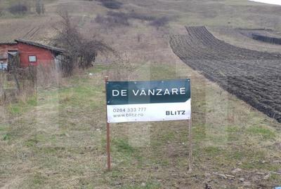 Teren intravilan in Apahida, 1400 mp - 3