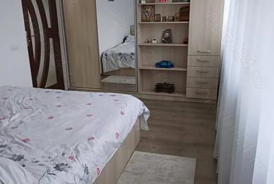 Apartament 2 camere, decomandat - 1
