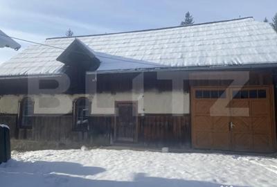 Casă cu 3 camere cu Teren 3450 Mp în Central - 9