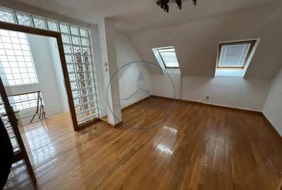 Casă cu 4 camere cu Teren 273 Mp în Central - 18