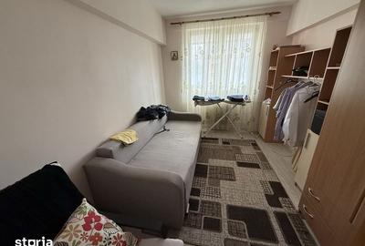 Apartament cu 3 camere decomandat în Lacul Tei - 5