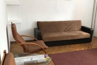 Apartament cu 3 camere decomandat în Dâmbu Pietros - 7
