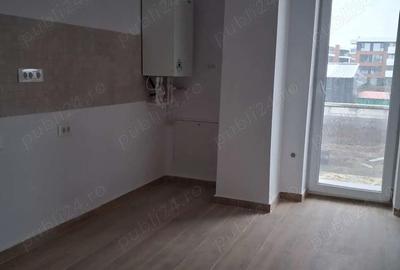Apartament cu 2 camere semidecomandat în Titan - 4