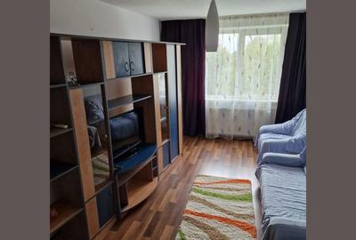 Apartament cu 2 camere decomandat, mobilat în Crângași