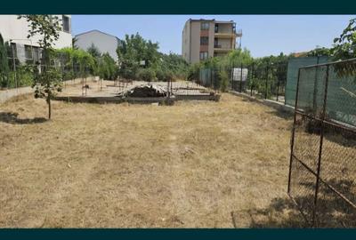 Spațiu comercial, în Central - 4