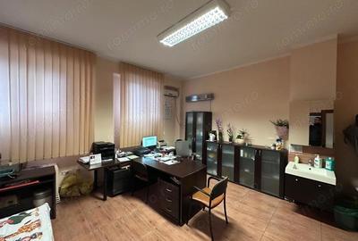 Spațiu comercial, de 81 mp, în Medicină - 11