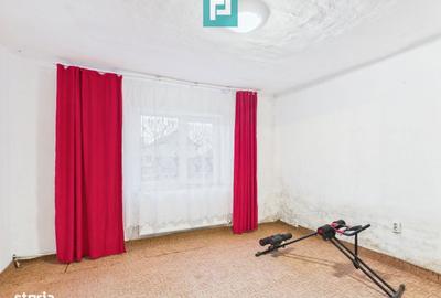 Casă cu 4 camere în Macea - 1