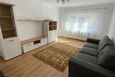 Apartament cu 2 camere decomandat, mobilat în Podgoria