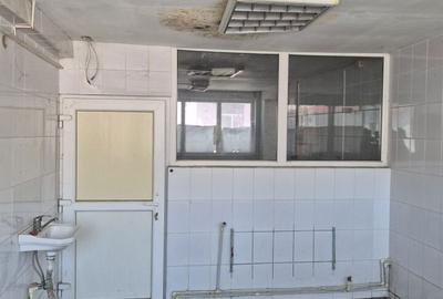 Spațiu comercial, de 224 mp, în Central - 2