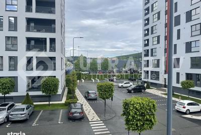 Apartament cu 3 camere în Central - 1