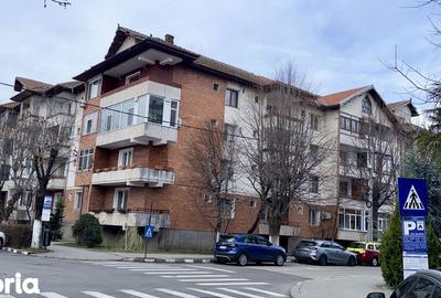 Apartament cu 3 camere în Ultracentral