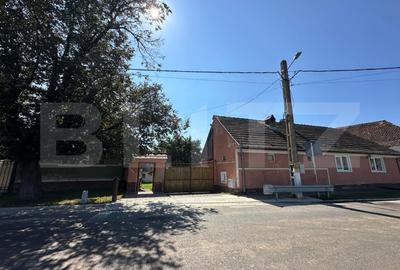 Casa saseasca de vanzare, curte, gradina, teren 3000 mp - Jimbor, jud Brasov - 1