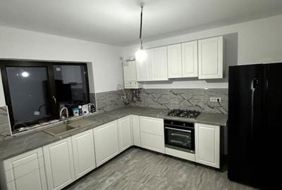 Casa de închiriat 125 mp langa parcul Dendrologic Casa de închiriat 125 mp langa parcul Dendrologic - 1