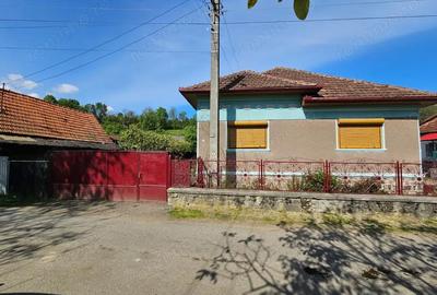Casă cu 3 camere în Central - 6