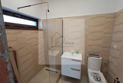 Casă cu 4 camere cu Canalizare în Odăi - 15