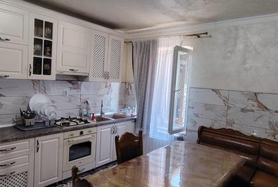 Casă individuală cu 5 camere cu Teren 250 Mp în Central - 7