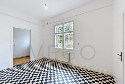 Apartament cu 4 camere semidecomandat în Central - 11