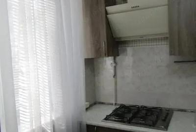 Garsonieră decomandată în Astra