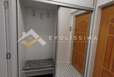 Garsonieră semidecomandată, mobilată în Tractorul - 13