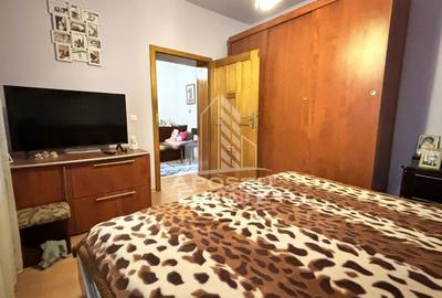 Casa cu 6 camere, 200 mp, 2 fronturi, Zona Mehala - 8