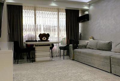 Apartament cu 2 camere decomandat, mobilat în Central