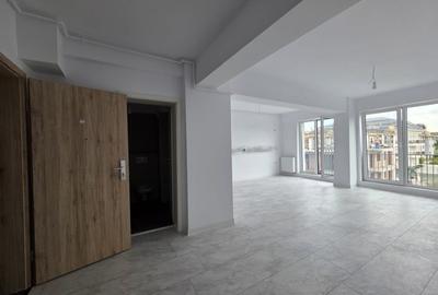 Apartament cu trei camere 77mp, imobil cu trei niveluri, Tractorul - 3
