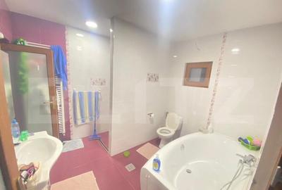 Casa de 630 mp si teren 600 mp, mobilata si utilata, zona Ce - 17