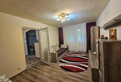 Apartament cu 2 camere decomandat în Piața Centrală - 8