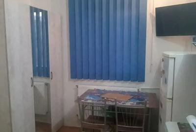 Ofer spre inchiriere camera de camin - 3