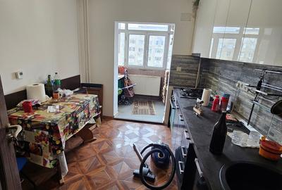 OFERTA Vanzare apartament 3 Camere Piata Rahova Centrală Parcare - 4
