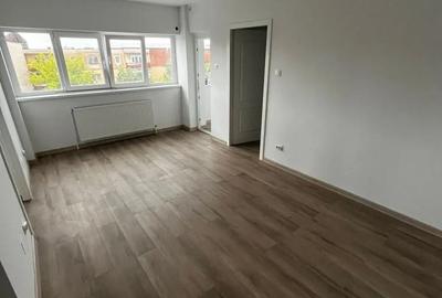 Apartament cu 2 camere semidecomandat în Central - 9