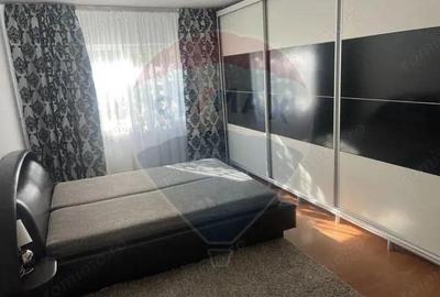 Apartament cu 2 camere de inchiriat in zona 1 Mai - 6