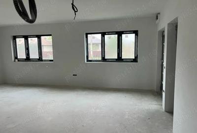 Casă cu 5 camere cu Teren 1000 Mp în Berteștii de Jos - 10