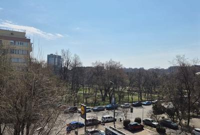 Apartament cu 3 camere decomandat în Tei - 20