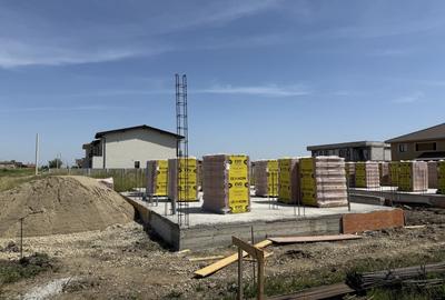 Duplex, 4 camere, 115mp utili, 350 mp teren, garaj -  Mosnita Noua - 2