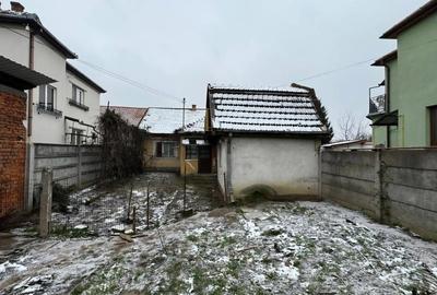 Casă în Titulescu - 1