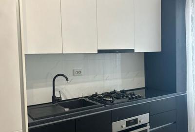 Apartament cu 7 camere în Central - 3