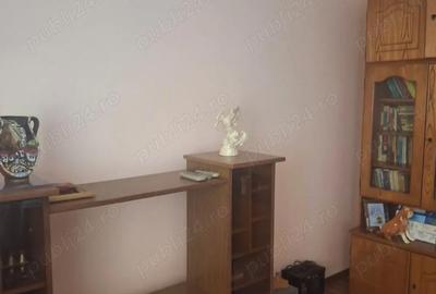 Casă cu 4 camere cu Teren 1300 Mp în Poarta Albă - 3