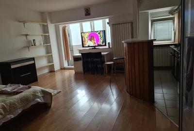 Garsonieră semidecomandată în Vitan - 7