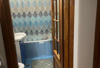 Apartament 3 camere de vinzare - 1