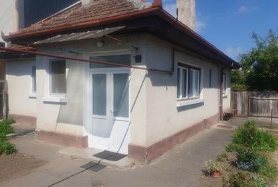 Casă + teren 562mp, cartierul Florilor, ideală locuință sau investiție - 2