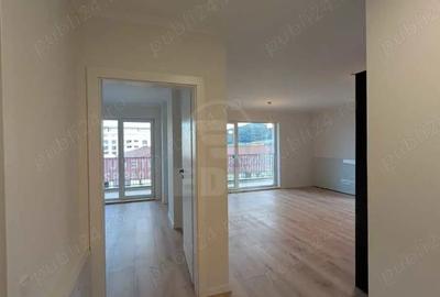 Apartament cu 3 camere semidecomandat în Central - 5