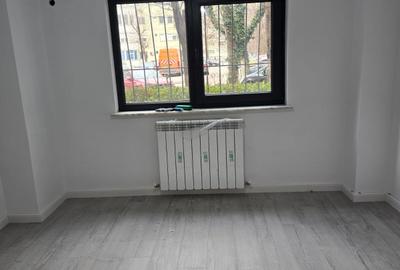 Apartament cu 2 camere decomandat în Centură - 2