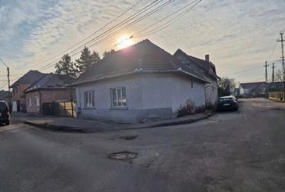 Spațiu comercial, de 200 mp, în Central - 4