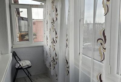 Apartament cu 3 camere semidecomandat în Micro 17 - 6