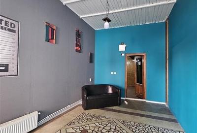 SPATIU COMERCIAL DE INCHIRIAT IN STATIUNEA TG OCNA CENTRU - 2