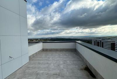 ACHITARE ÎN RATE Penthouse 5 camere în Copou, cu vedere panoramică impresionantă