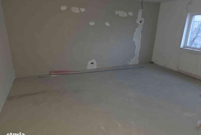 Apartament cu 3 camere decomandat în Central - 2