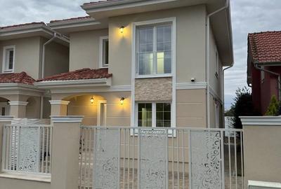 Casa la cheie premium Mosnita Noua asfalt toate utilitatile - 1