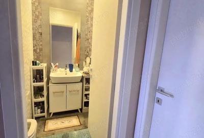 Apartament cu 3 camere decomandat în Nord